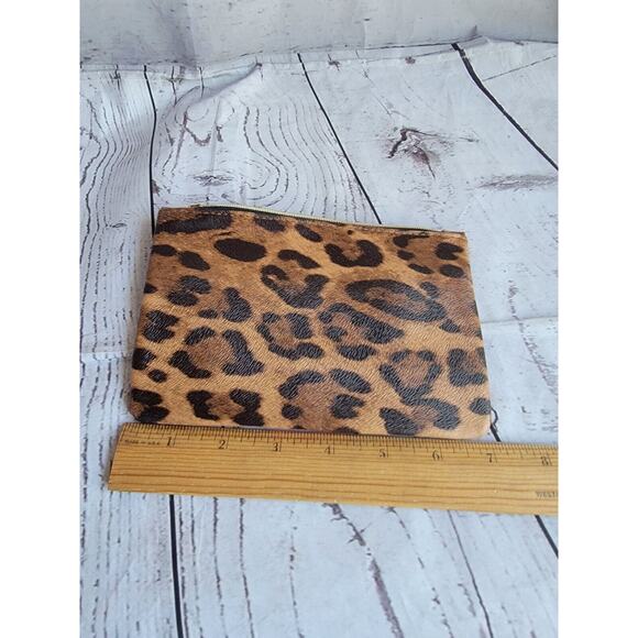 Ipsy Glam Bag November 2022 makeup bag only Leopard Print w/ Orange Strip - Picture 5 of 5
